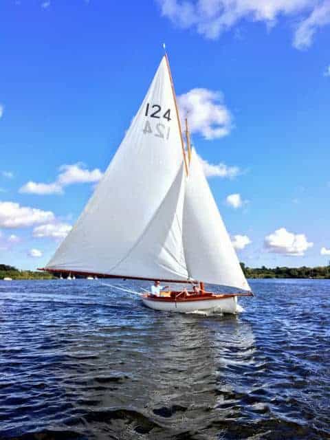 Photo of yacht sailing